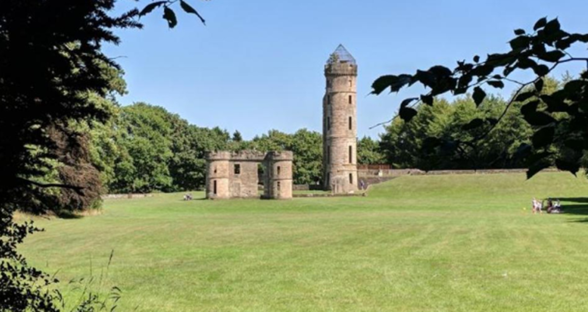 Eglinton Castle.jpg